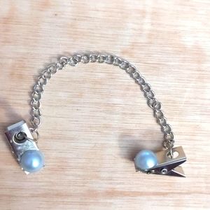 Sweater Shawl Scarf Clip